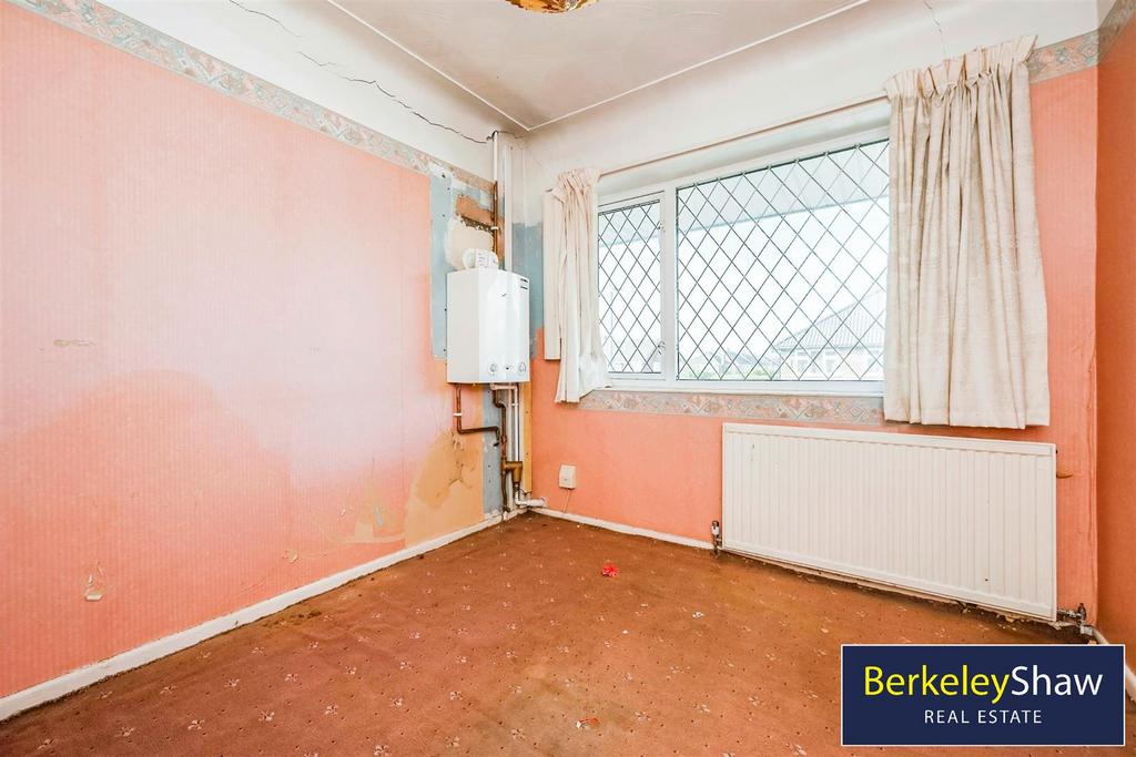 Kendal Drive, Maghull 3 bed semidetached house for sale £250,000