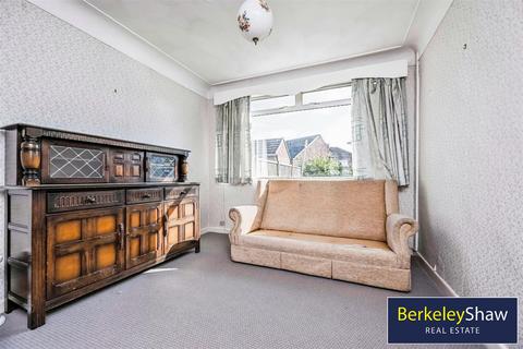 3 bedroom semi-detached house for sale, Kendal Drive, Maghull