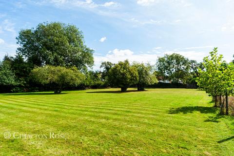 4 bedroom link detached house for sale, High Street, BRAY