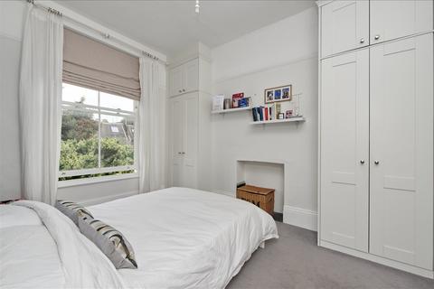 1 bedroom flat for sale, Shepherd's Bush W12