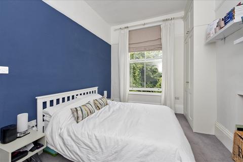 1 bedroom flat for sale, Shepherd's Bush W12