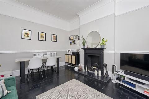 1 bedroom flat for sale, Shepherd's Bush W12