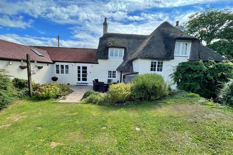 5 bedroom detached house to rent, East Burton