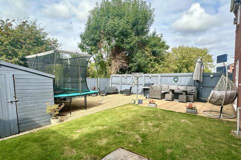 2 Eclipse Road, Alcester, B49 5EH