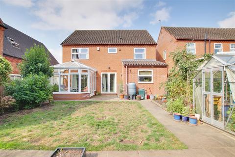 4 bedroom detached house for sale, Woodside Way, St. Ives