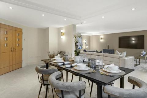 5 bedroom flat to rent, Regents Park House, Park Road, London