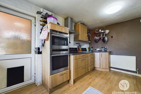 6 Kestrel Close, Blackburn, BB1 8LG