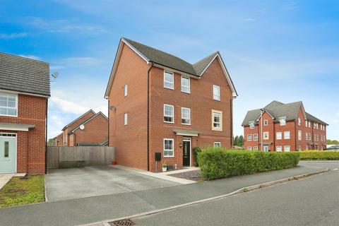 4 bedroom townhouse for sale, Buttercup Crescent, Winnington Village, Northwich