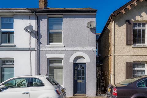 2 bedroom house to rent, Essex Street, Whitstable, CT5