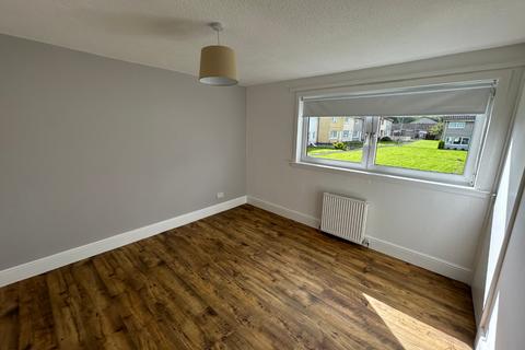 3 bedroom flat to rent, Rannoch Court, Blantyre, G72