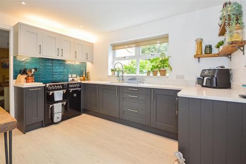 26 Millcroft, Lofthouse, Wakefield, WF3 3TH