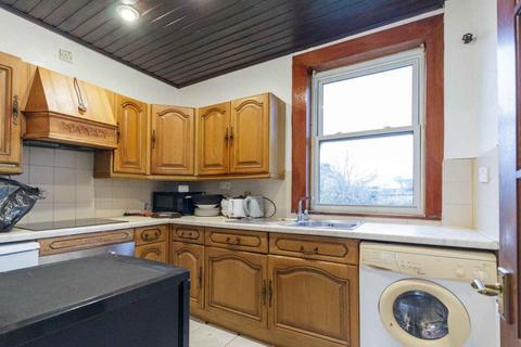 2 bedroom flat to rent, 1231L Newtoft Street, Edinburgh, EH17 8RB