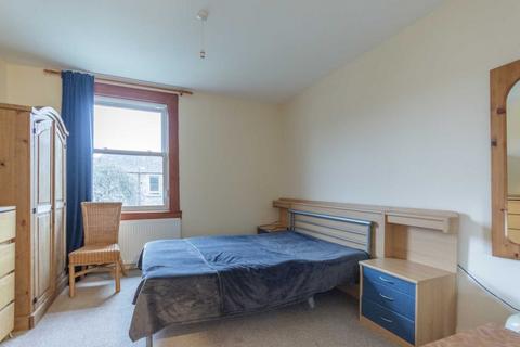 2 bedroom flat to rent, 1231L Newtoft Street, Edinburgh, EH17 8RB