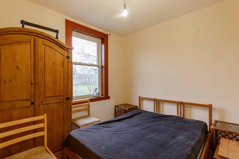 2 bedroom flat to rent, 1231L Newtoft Street, Edinburgh, EH17 8RB