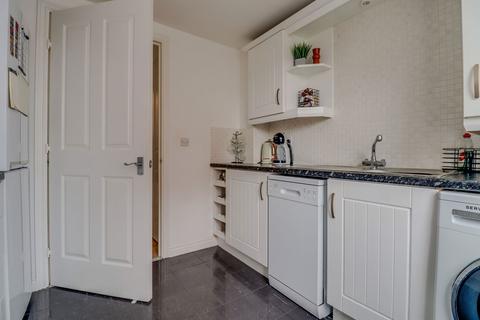 2 bedroom ground floor flat for sale, Bradgate Close, Sileby