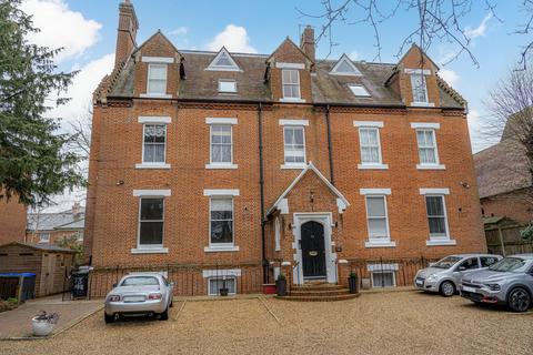 2 bedroom apartment for sale, New Dover Road, Canterbury, CT1