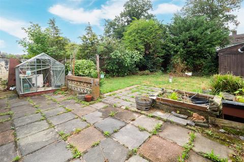 2 bedroom detached bungalow for sale, Greenhill, Sutton