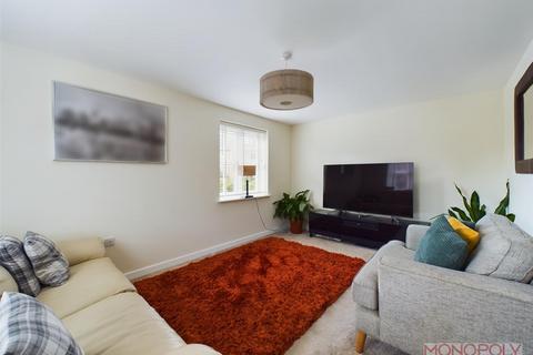 3 bedroom semi-detached house for sale, Solway Court, Wrexham