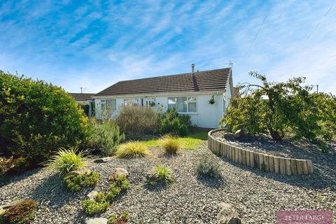 3 bedroom detached bungalow for sale, 5 Eversley Close, Rhyl, Denbighshire LL18 4US