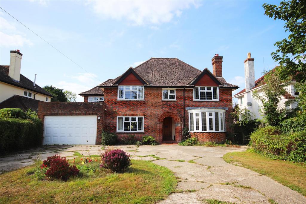 Rookes Lane, Lymington 5 bed detached house to rent £2,500 pcm (£577 pw)