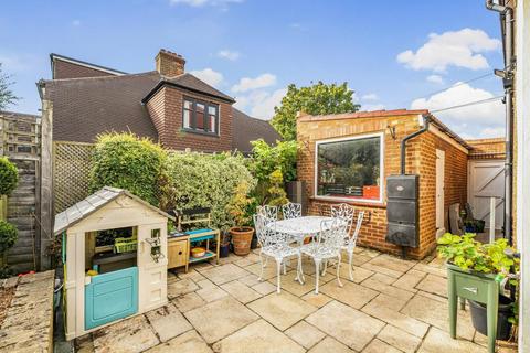 37 Chatham Avenue, Bromley, BR2 7QB