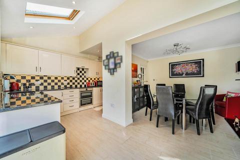 37 Chatham Avenue, Bromley, BR2 7QB