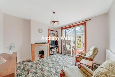 4 bedroom semi-detached house for sale, The Rowans, Palmers Green, N13