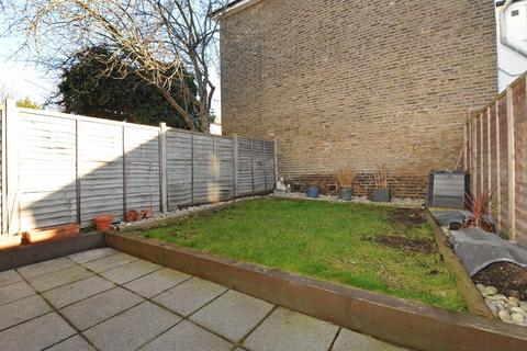 3 bedroom terraced house for sale, Crewys Road, Lower Nunhead