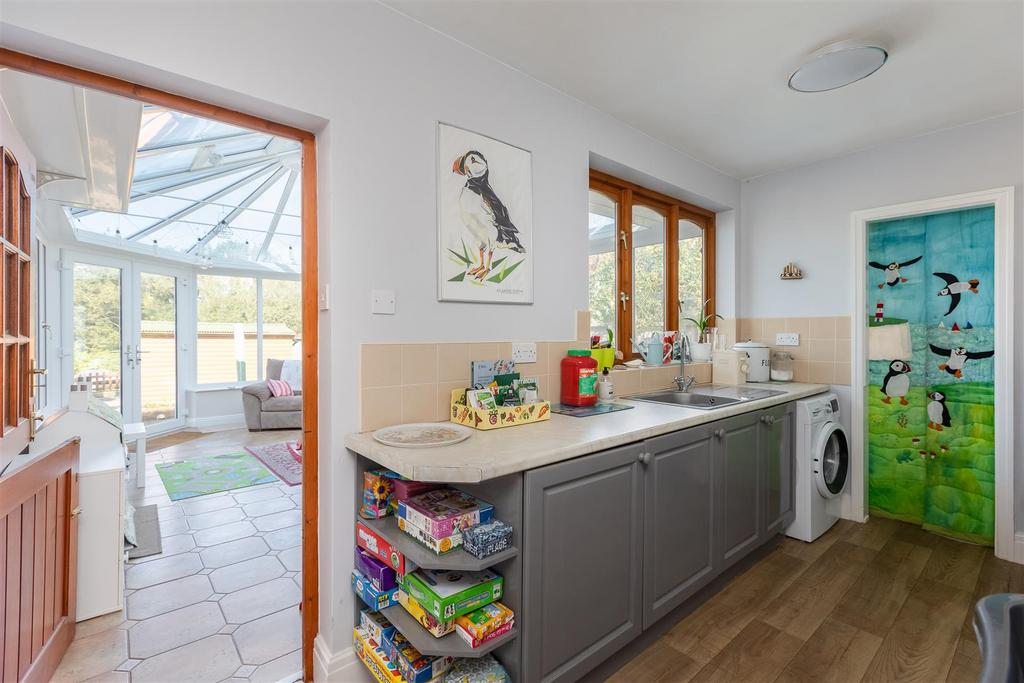 Westlands 36 Utility Room.jpg