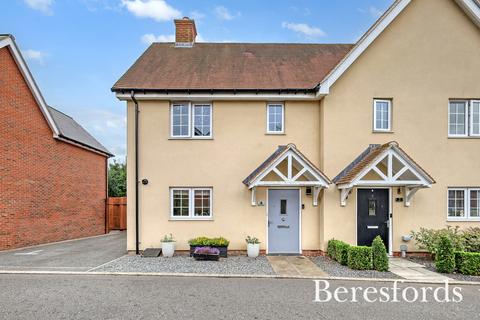 3 bedroom semi-detached house for sale, Spindle Wood, Chelmsford, CM1