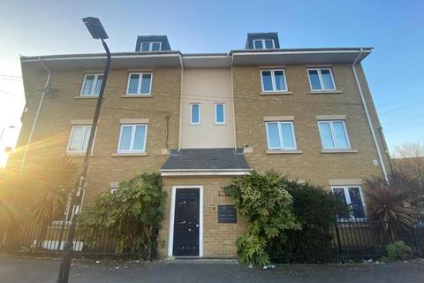 2 bedroom apartment to rent, Slough,  Berkshire,  SL2