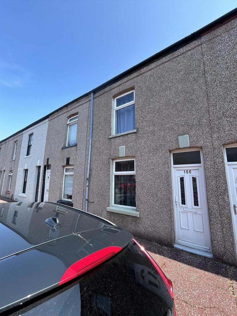 Devon Street, BarrowinFurness LA13 2 bed house to rent £695 pcm (£