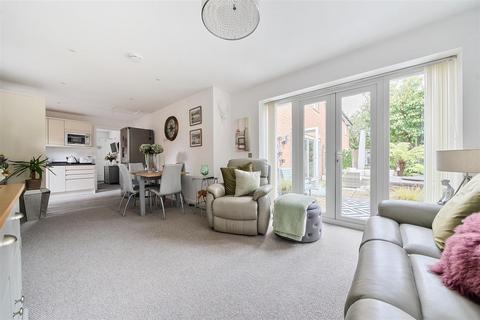 4 bedroom house for sale, Collar Makers Green, Ash, Canterbury