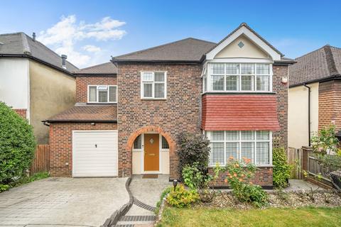 22 The Grove, Coulsdon, CR5 2BH