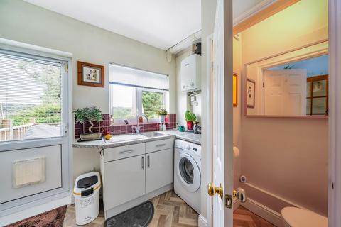 22 The Grove, Coulsdon, CR5 2BH