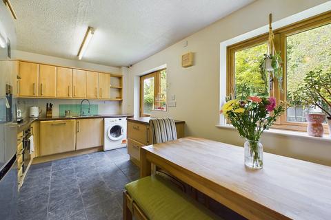 2 Enborne Close, Tuffley, Gloucester, GL4 0RE