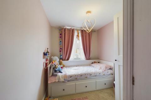 2 Enborne Close, Tuffley, Gloucester, GL4 0RE