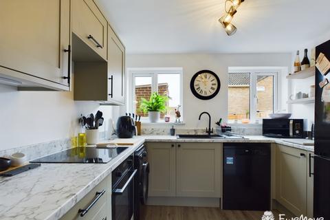 65 Bingham Road, Salisbury, SP1 3EB