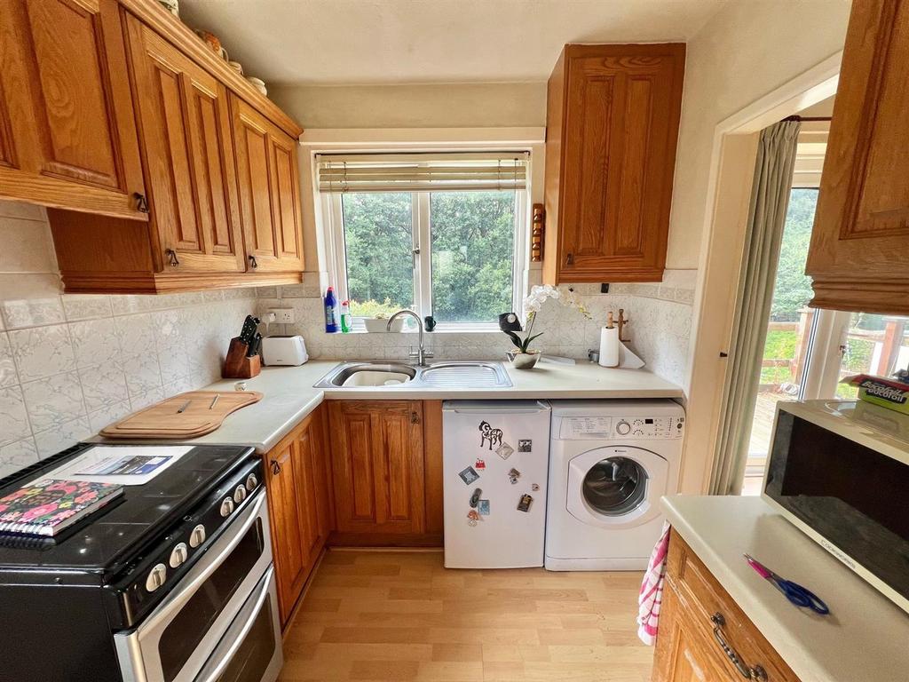 Hangingstone Road, Berry Brow... 2 bed semidetached house for sale £