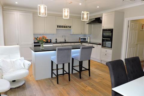 3 bedroom semi-detached bungalow for sale, Ruxley Lane, Epsom, KT19