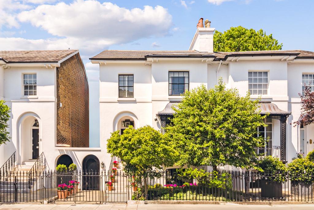 Launceston Place, London W8 3 bed house for sale £8,000,000