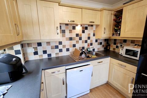 4 bedroom townhouse for sale, Fletton Avenue, Peterborough PE2