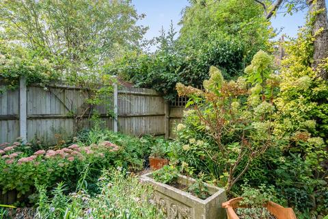 3 bedroom terraced house for sale, Pickwick Road, Dulwich