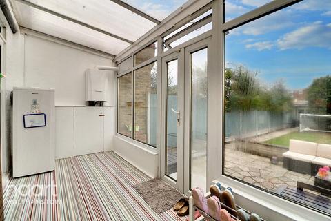 150 New Road, London, E4 9SJ
