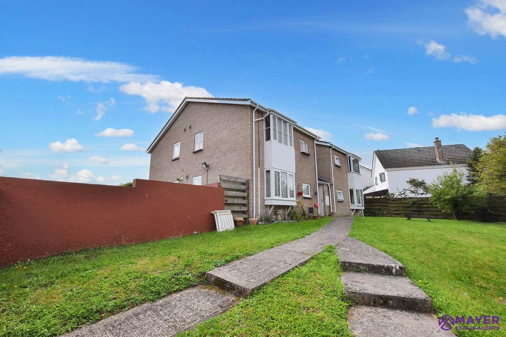 Tapson Drive, Plymouth PL9 Studio for sale £105,000