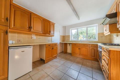 4 bedroom detached house to rent, Banbury,  Oxfordshire,  OX16