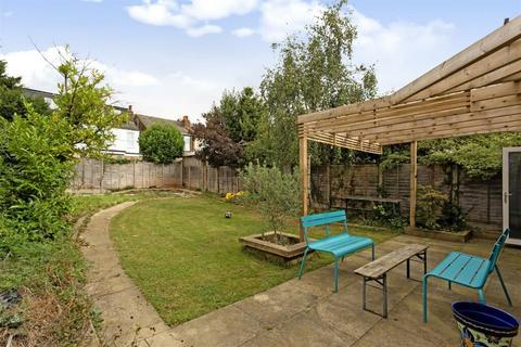 2 bedroom detached bungalow for sale, Shakespeare Road, London