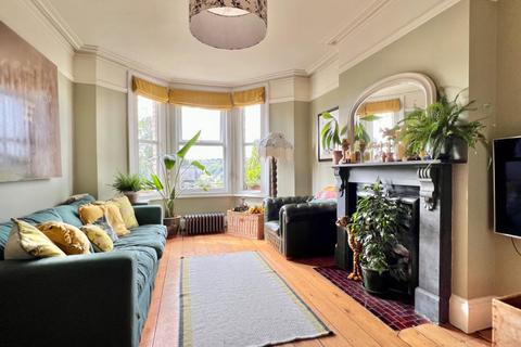 99 Bisley Road, Stroud, GL5 1HQ
