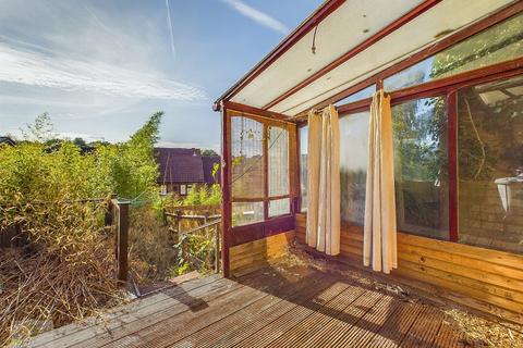 8 Bilsington Close, Chatham, ME5 7NE