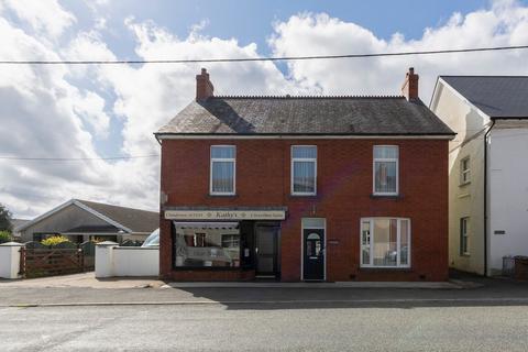 4 bedroom detached house for sale, Clynderwen, SA66